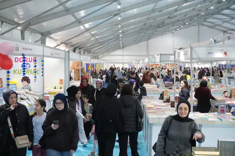 Rize Belediyesi ve Rize Valiliği iş birliğiyle düzenlenen 3. Rize