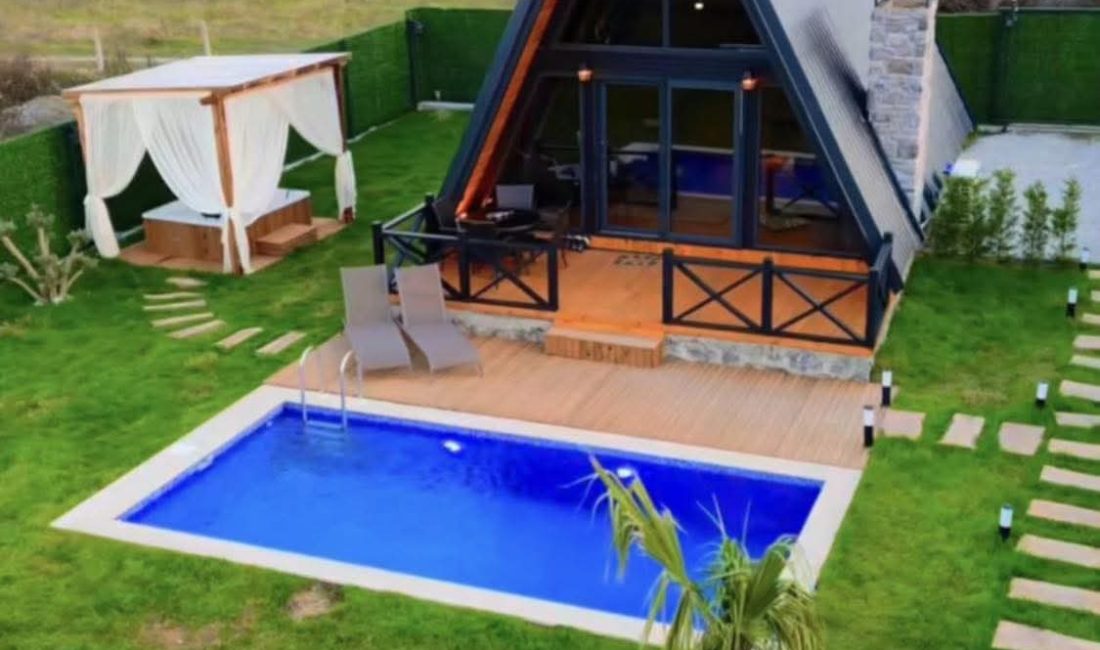 Adnan ONAY &nbsp; • Tarım arazilerine kaçak yapılan bungalov, konteyner