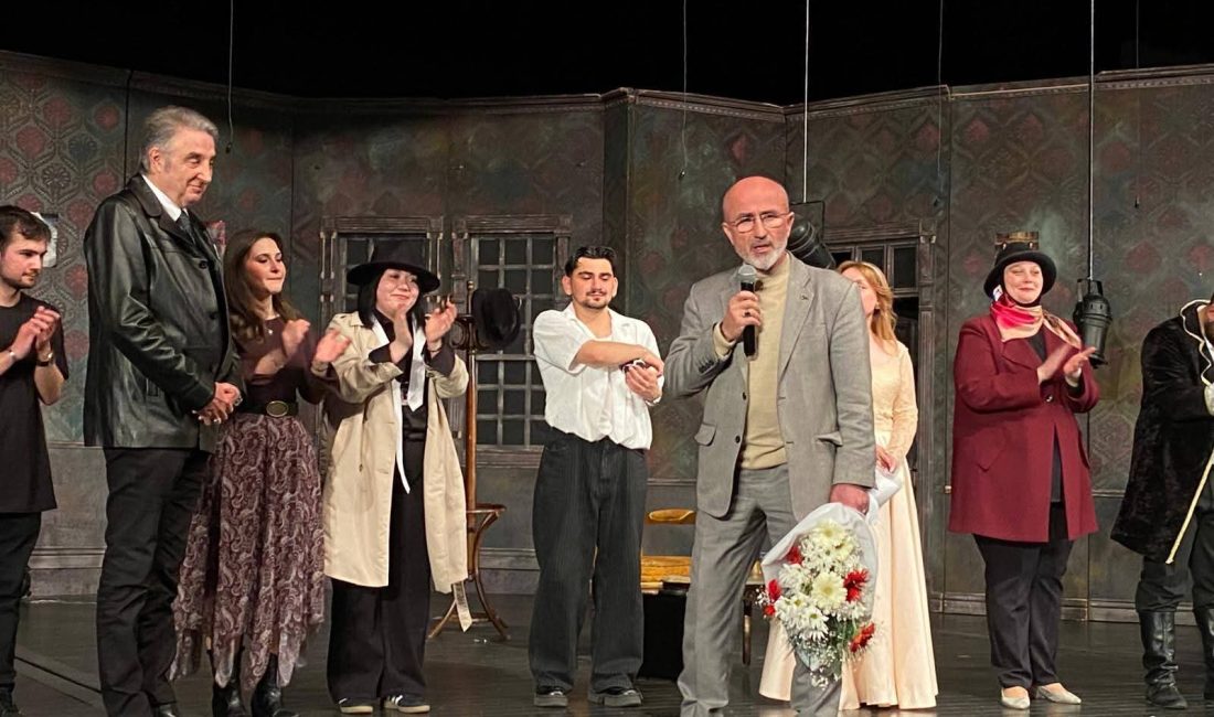 Recep Tayyip Erdoğan Üniversitesi, sanat dolu anlamlı bir geceye daha