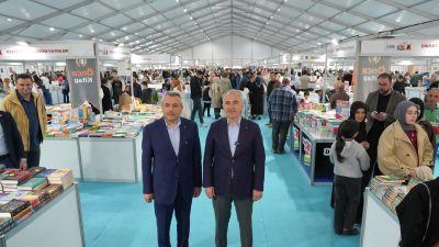 Rize Belediye Başkanı Rahmi Metin, Rize Valisi İhsan Selim Baydaş