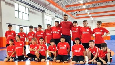Rize’nin en eski kulüplerinden olan ÇAYKURSPOR Kulübü geleceğim profesyonel sporcularına