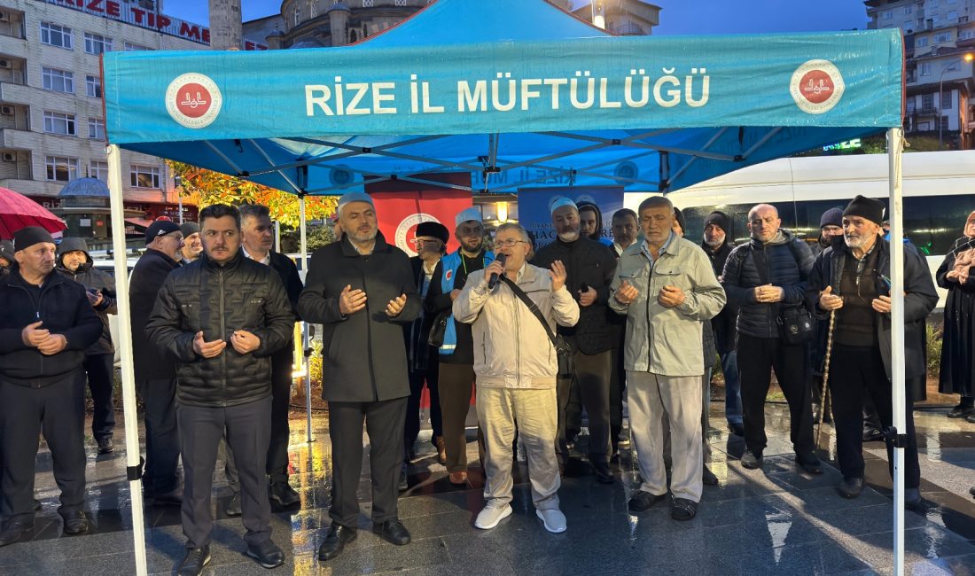 Diyanet İşleri Başkanlığı organizasyonu ile Rize’den hac ibadeti için kutsal