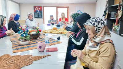 Rize Belediyesi bünyesinde faaliyet gösteren Kadın Koordinasyon Merkezleri, yalnızca el