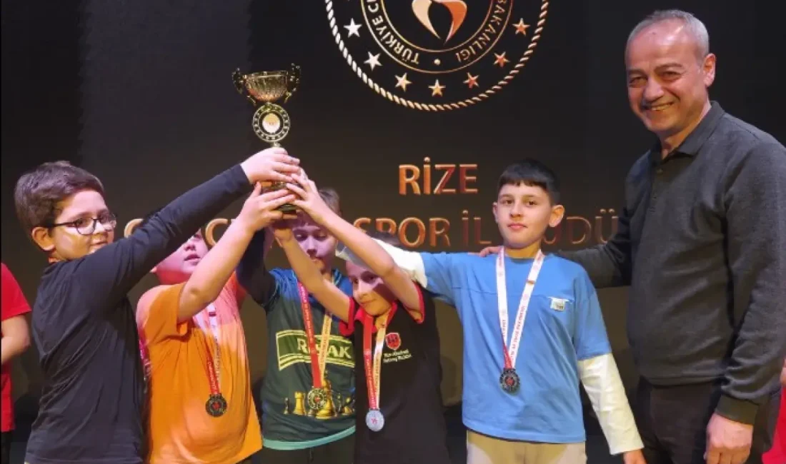 Rize'de gerçekleştirilen Okul Sporları Satranç Minikler A Genel İl Birinciliği,