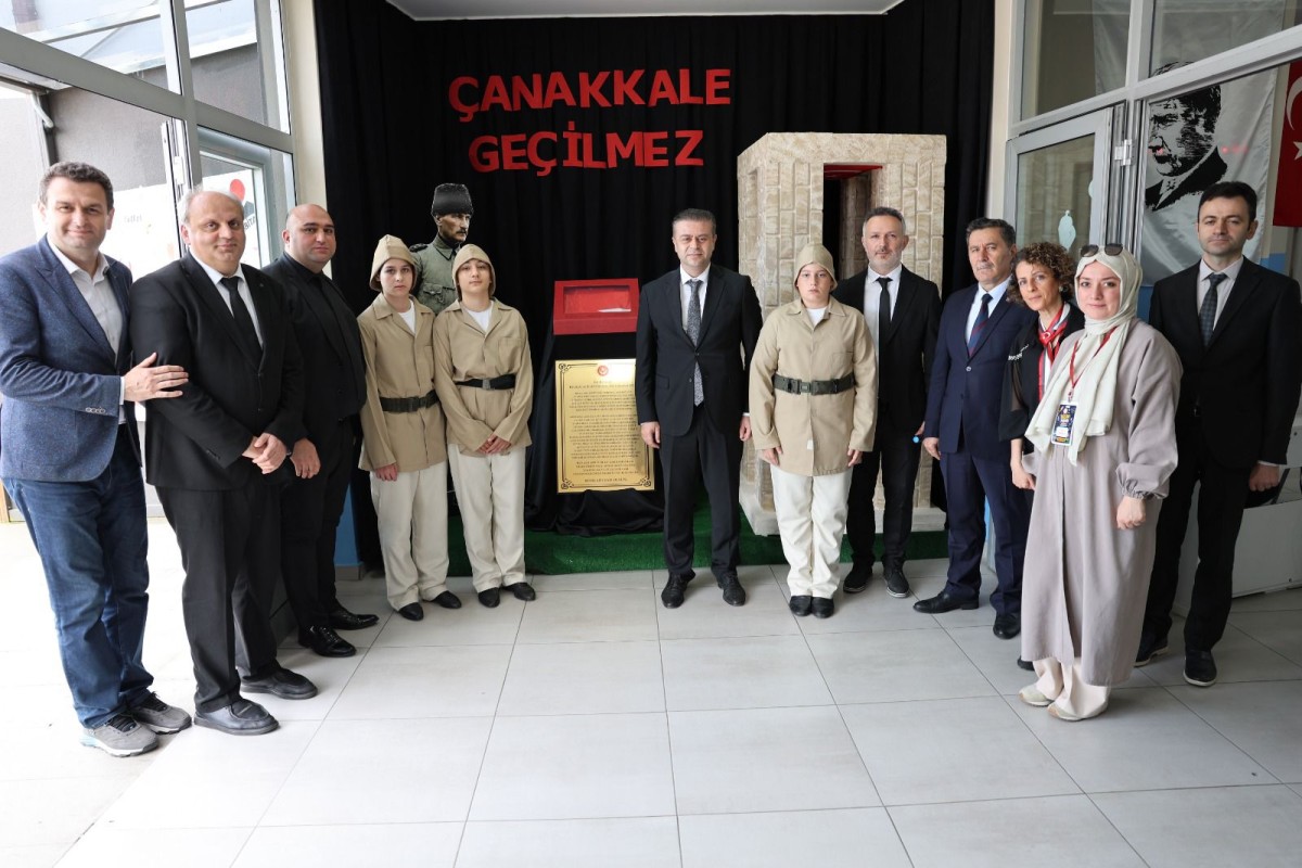 Rize’de eğitim veren 100. Yıl Cumhuriyet Ortaokulu, “Şehidin Emaneti Maarifte”
