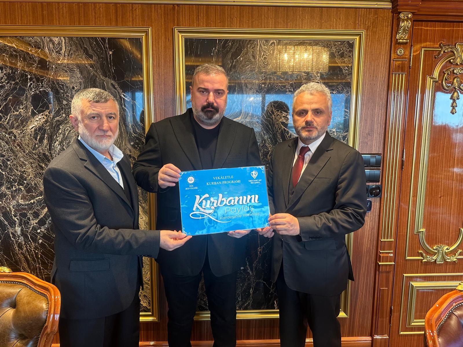 Türkiye Diyanet Vakfı’nın (TDV) “Kurbanını Paylaş Kardeşinle Yakınlaş” sloganıyla başlattığı