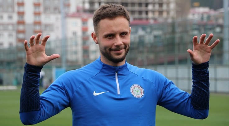 Çaykur Rizespor, son üç sezondur yeşil-mavili formayı giyen ve bir