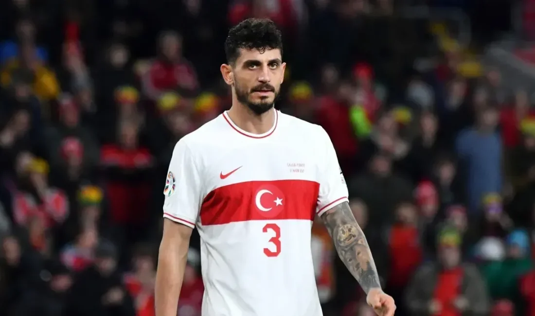 Süper Lig ekiplerinden Çaykur Rizespor, deneyimli savunma oyuncusu Samet Akaydin