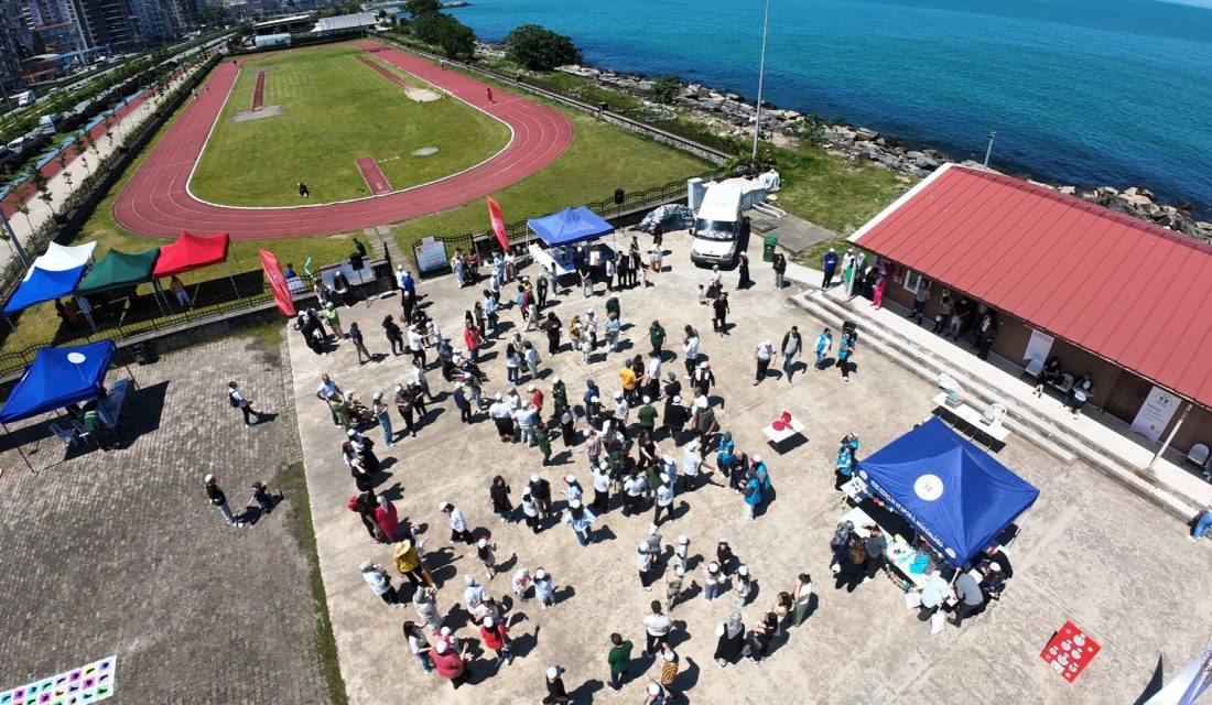 Rize Gençlik ve Spor İl Müdürlüğü tarafından düzenlenen Geleneksel Uçurtma
