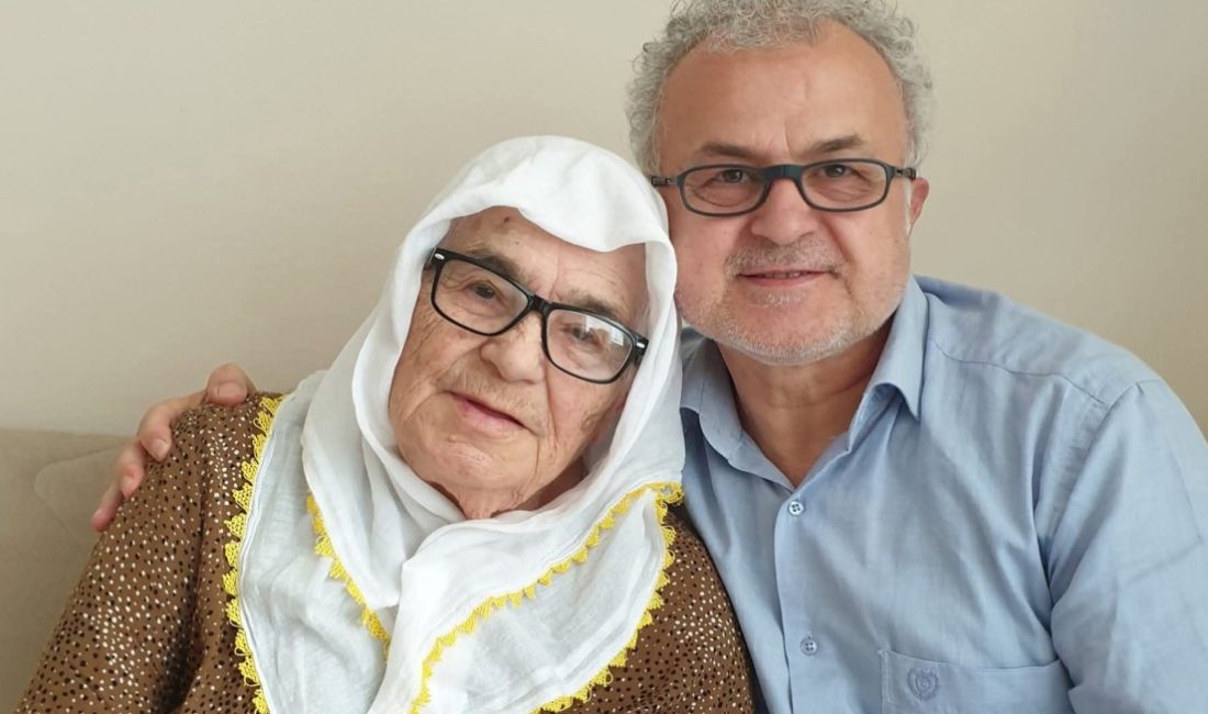 Rize eski Belediye Başkanı Prof. Dr. Reşat Kasap’ ın annesi