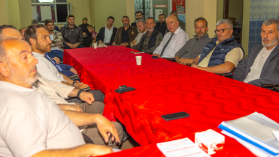 Saadet Partisi Ardeşen İlçe Başkanlığı'nın haftalık olağan toplantısında partiye katılan