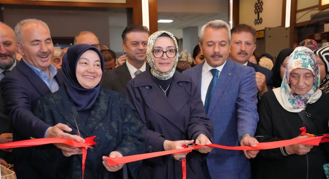 Rize Halk Eğitimi Merkezi tarafından yıl boyunca açılan kurslarda kursiyerlerin