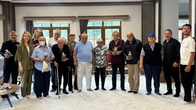 Rize’nin Güneysu ilçesinde Gençlik Merkezi tarafından düzenlenen etkinlikte huzurevi sakinleri