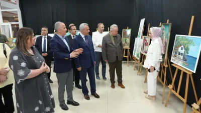 Rize Belediyesi’nin Fırçaların Dansı Resim Atölyesi, yıl sonu sergisini İsmail