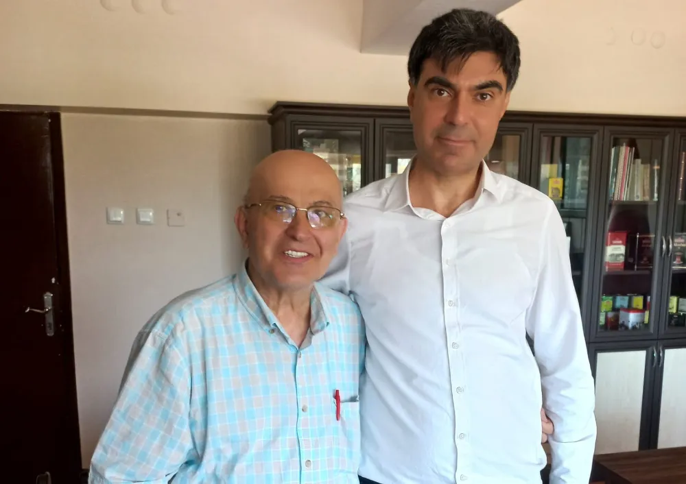 Çaykur Destek hizmetleri Daire Başkanlığında şef olarak görev yapan Mehmet