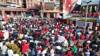 Avustralya ile Türkiye arasında oynanan kritik müsabaka, Rize'de adeta bir
