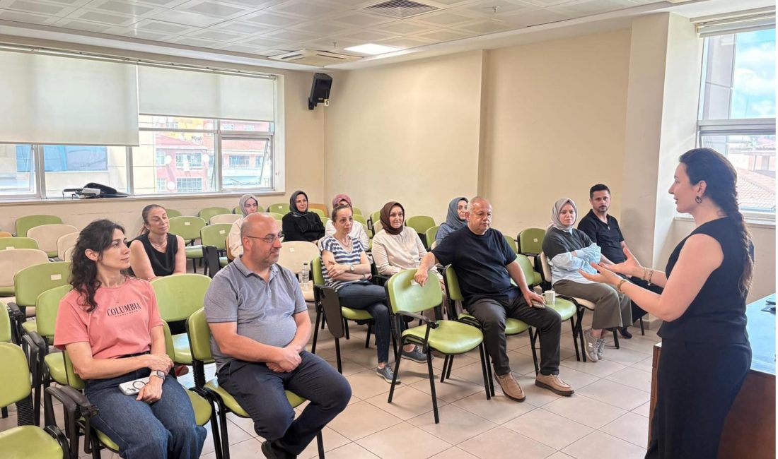 Sağlık Bakanlığı tarafından yürütülen “Sağlıklı Hayat Saatleri” etkinlikleri kapsamında, “İletişim