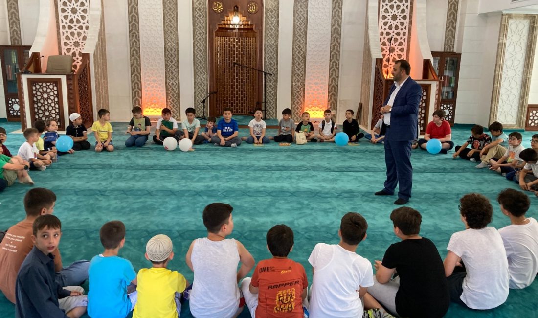 Çocuk ve gençlerin yaz tatillerini milli ve manevi değerlerle değerlendirmelerine