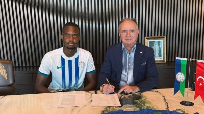 Çaykur Rizespor Siaka Bakayoko ile 3 yıllık anlaşma imzaladı.