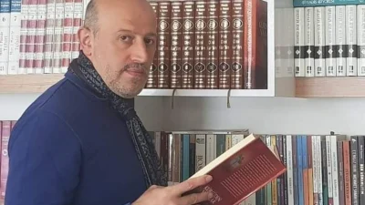 Ali KALENDER İnsan, fani alemle tanıştığı an dan itibaren kendisini