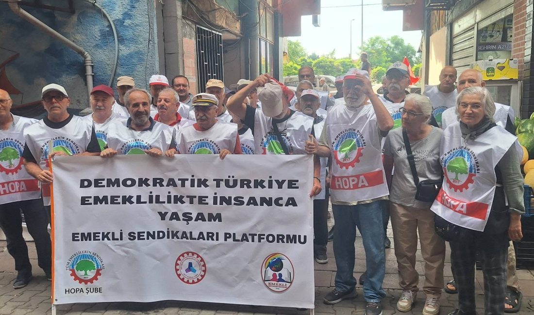 Hopa’da Tüm Emeklilerin Sendikası üyeleri açıklanan Enflasyon rakamlarına ve emeklilere