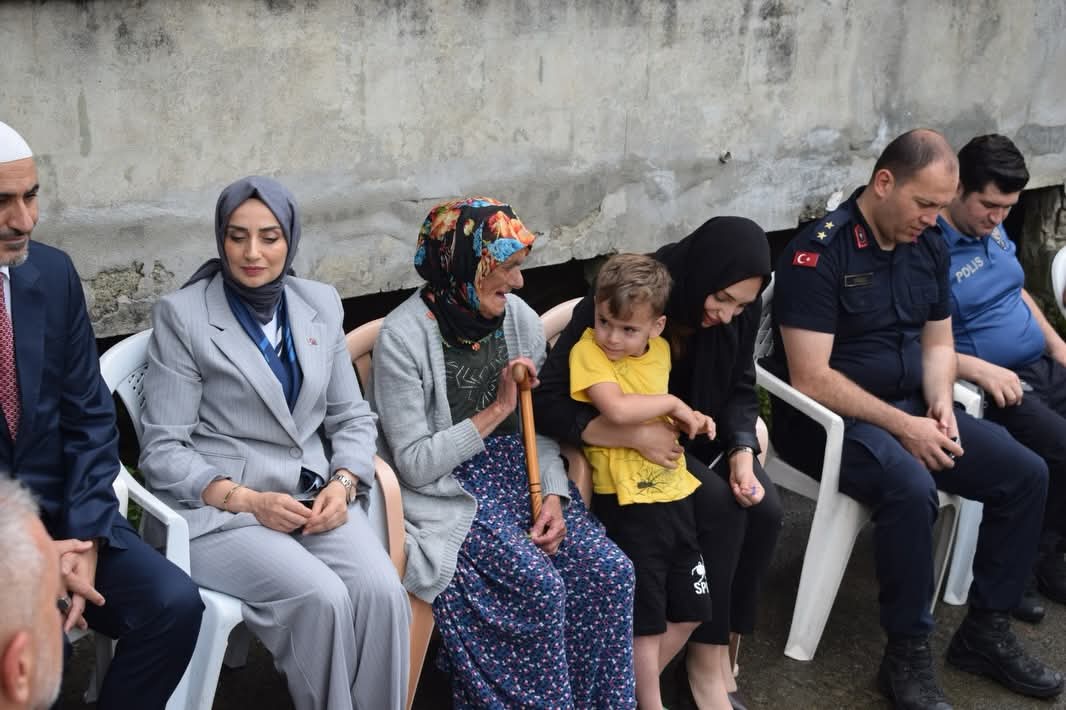 Kaymakam Gizem Çiçek'ten Şehit Ailesi ve Kahraman Gaziye Anlamlı Ziyaret