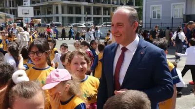 Artvin'in Arhavi ilçesinde 13 okulun doğal gaz dönüşümü için 20