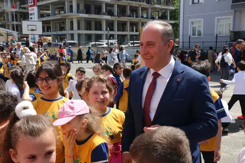 Artvin'in Arhavi ilçesinde 13 okulun doğal gaz dönüşümü için 20