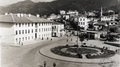 Şehirler sadece betonlarla değil, hafızalarıyla yaşar” Rize’nin geçmişine tanıklık eden