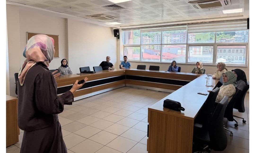 Sağlıklı Hayat Saatleri Kapsamında “Stres Yönetimi: Direksiyonun Başında Kim Var?”