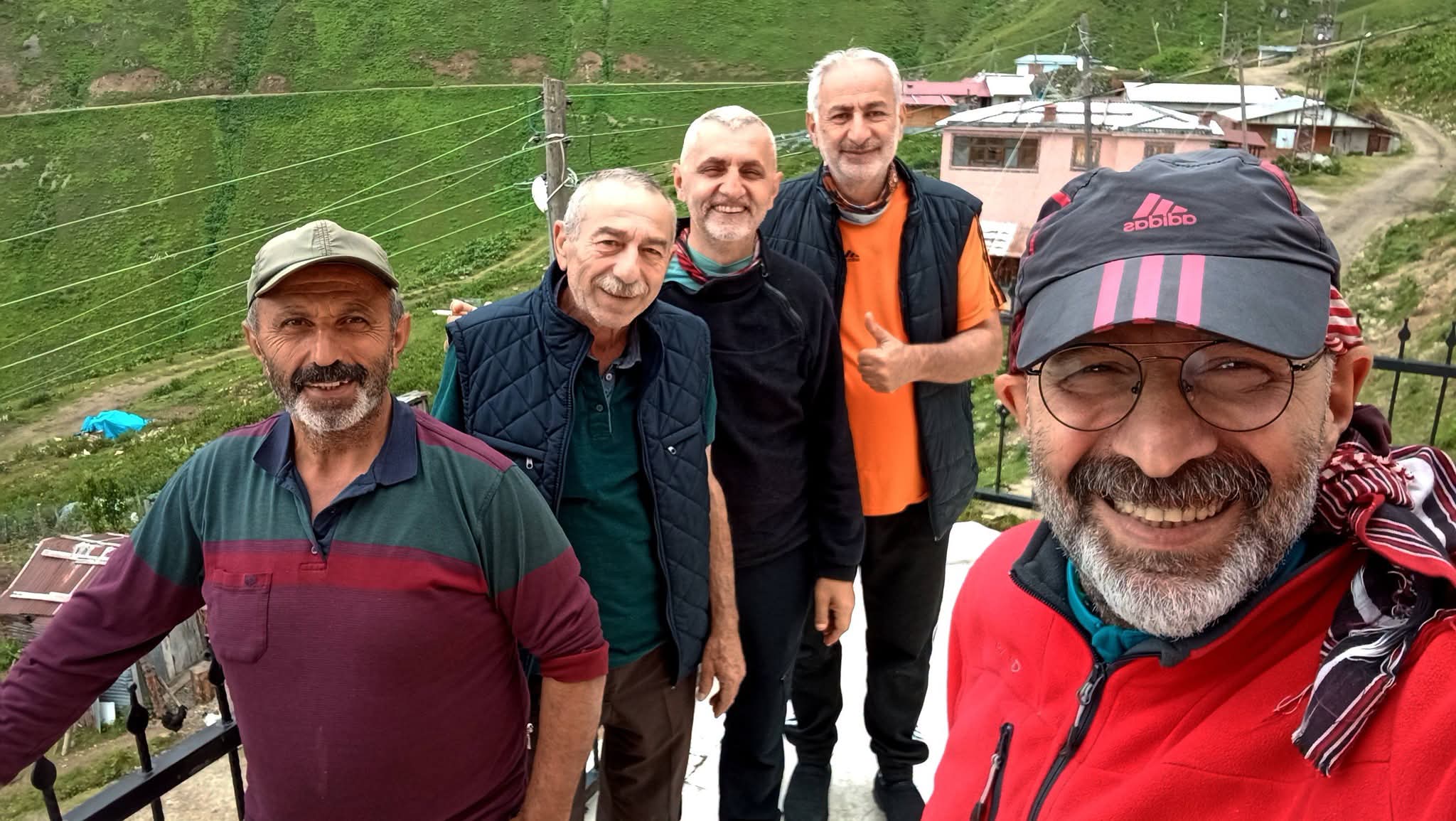 Bugün yine ilimizin eşsiz doğal güzelliklerini görmek, temiz yayla havasını