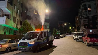 Rize Belediyesi Veteriner İşleri Müdürlüğü ekipleri, şehir genelinde sivrisinek oluşumunu