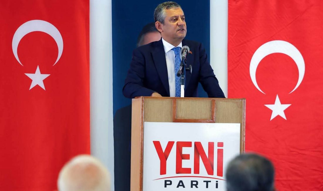 ADNAN ONAY &nbsp; Sonunda, İmamoğlu’nun vesayetçisi Özgür Özel, CHP’den ayrıldı