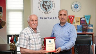 AVM ÇARŞIDA YENİ YERİNE TAŞINAN RİZE ŞUBESİNİ BELEDİYE BAŞKANI RAHMİ