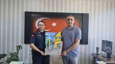 İSMET KÖSOĞLU Derepazarı İlçe Jandarma Komutanlığına atanan Kadın Teğmen Kübra