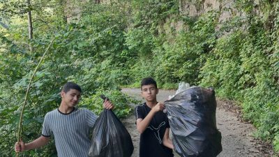 KUR’AN KURSU ÖĞRENCİLERİ MINTIKA TEMİZLİĞİNDE