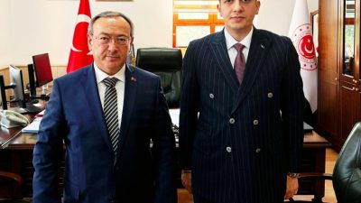 Çay İşletmeleri Genel Müdürü (ÇAYKUR) Genel Müdürü Yusuf Ziya Alim,