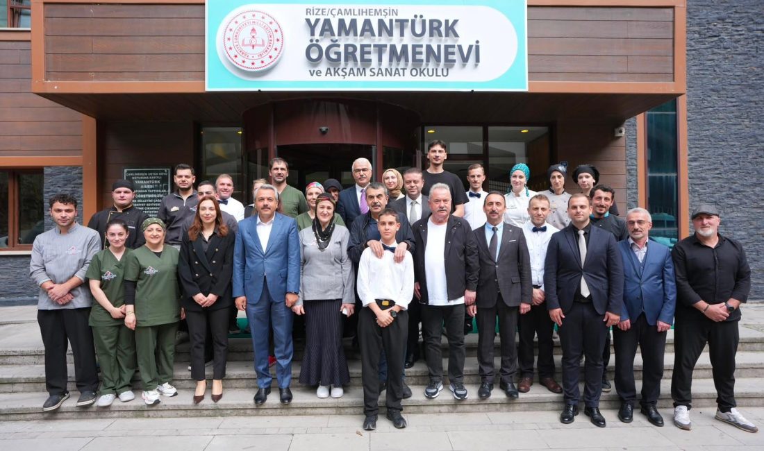 BAKAN YUSUF TEKİN BAŞKANLIĞINDAKİ DEV EĞİTİM KAMPI YAMANTÜRK ÖĞRETMENEVİ'NDE GERÇEKLEŞTİ