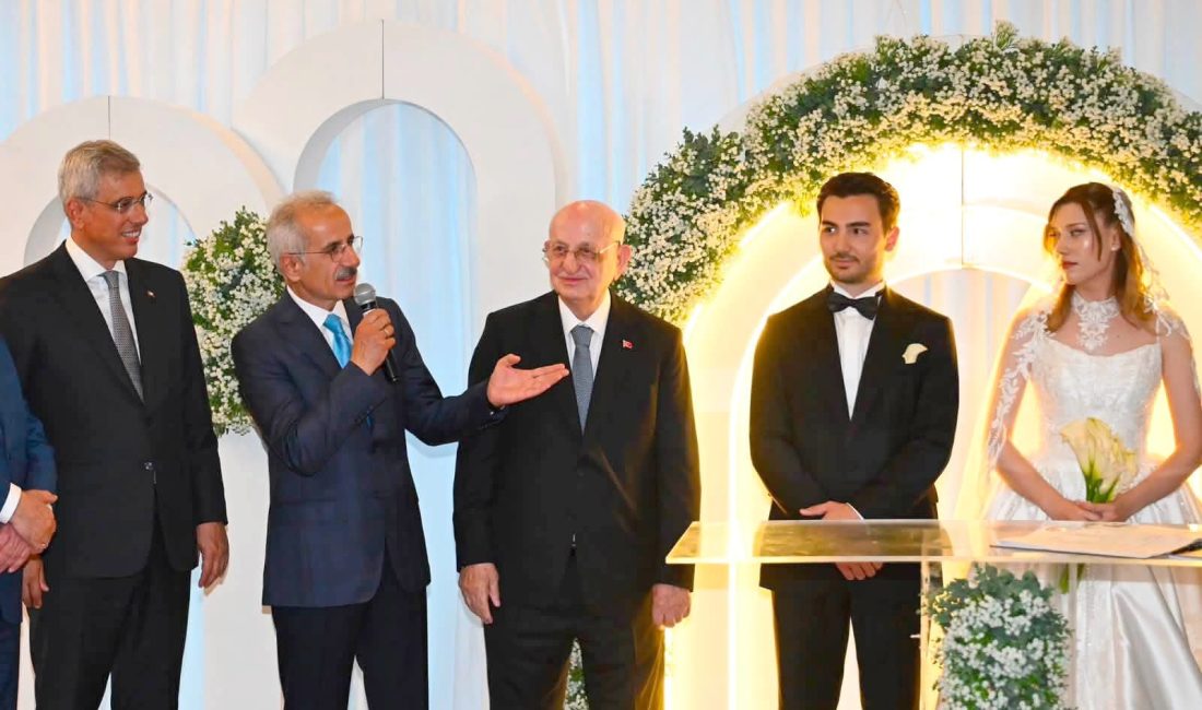 Rize Belediye Başkanı Rahmi Metin ve eşi Fatma Metin 'in