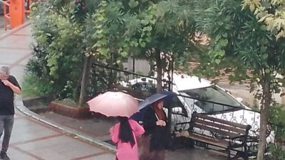Meteoroloji Genel Müdürlüğü'nün son tahminlerine göre Doğu Karadeniz'de bugün parçalı