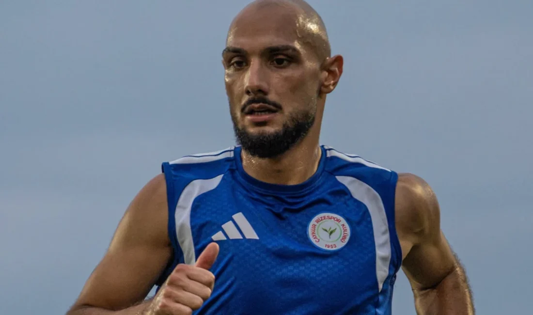Çaykur Rizespor’un Galatasaray’dan bir yıllığına kiralık olarak kadrosuna kattığı Ahmet