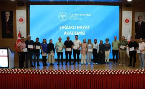 Rize İl Sağlık Müdürlüğü, Sağlıklı Hayat Merkezi aracılığıyla Kenan İpek