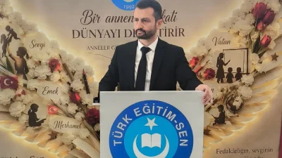 Fatih Karaaslan, görevine yeni başlayan genç bir öğretmenin aldığı disiplin