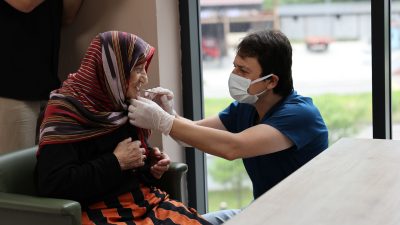 Rize İl Sağlık Müdürlüğü bünyesinde, Rize Müyesser Kart Huzurevi Yaşlı