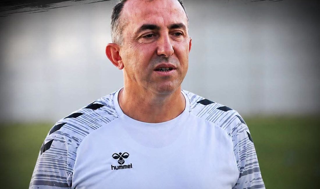 Çaykur Rizespor Teknik Direktörü Recep Uçar, yeni sezon öncesi transfer
