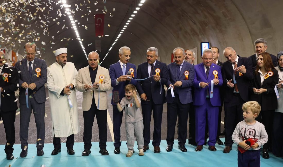 Ayder’e ulaşımı 20 dakika kısaltacak Çamlıhemşin Tünelli Geçişi; Ulaştırma ve