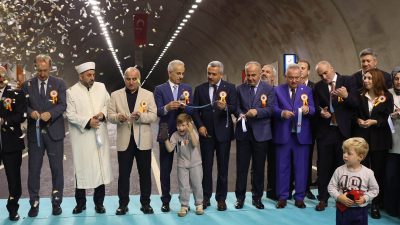 Ayder’e ulaşımı 20 dakika kısaltacak Çamlıhemşin Tünelli Geçişi; Ulaştırma ve