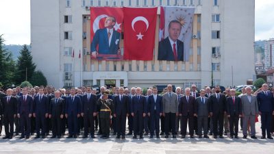Rize'de, 30 Ağustos Zafer Bayramı’nın 104. yıl dönümü dolayısıyla Valilik