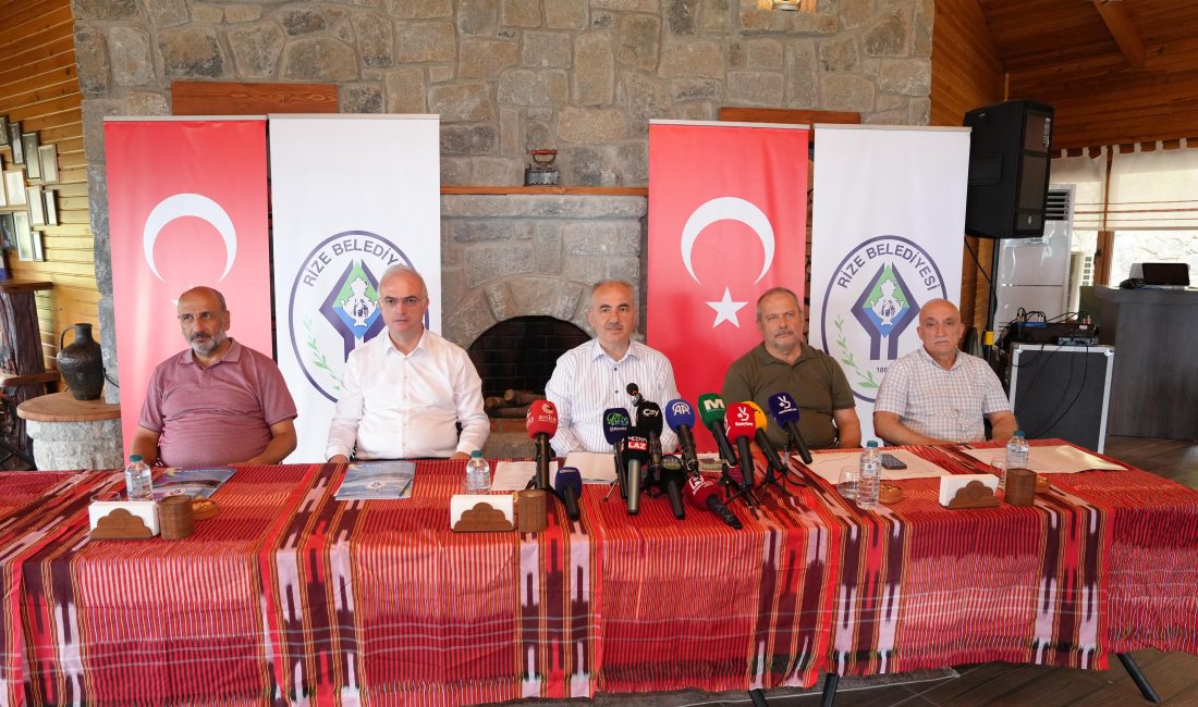Rize Belediye Başkanı Rahmi Metin, Rize’de görev yapan yerel ve