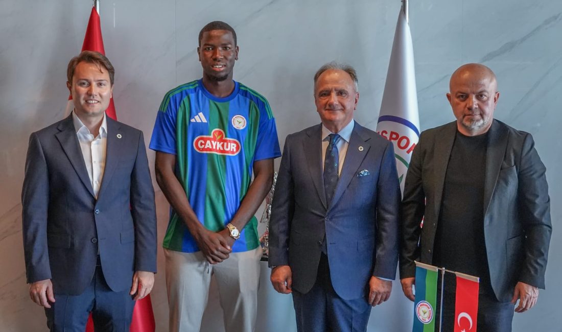 Çaykur Rizespor İspanya kulübü Cadiz’de forma giyen 2003 doğumlu orta